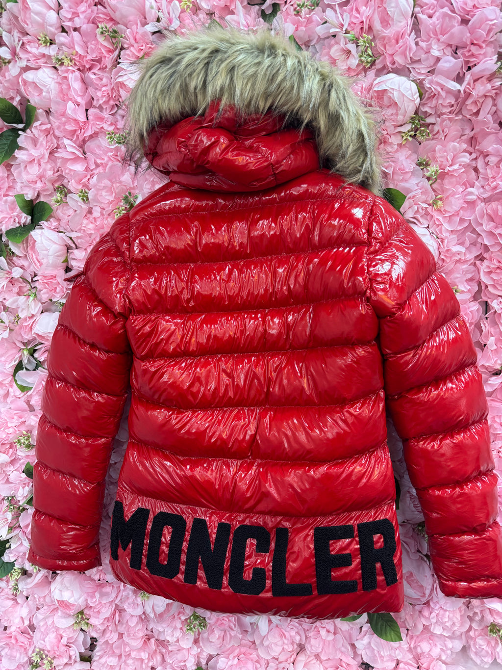 Μπουφάν Moncler γυαλιστερό
