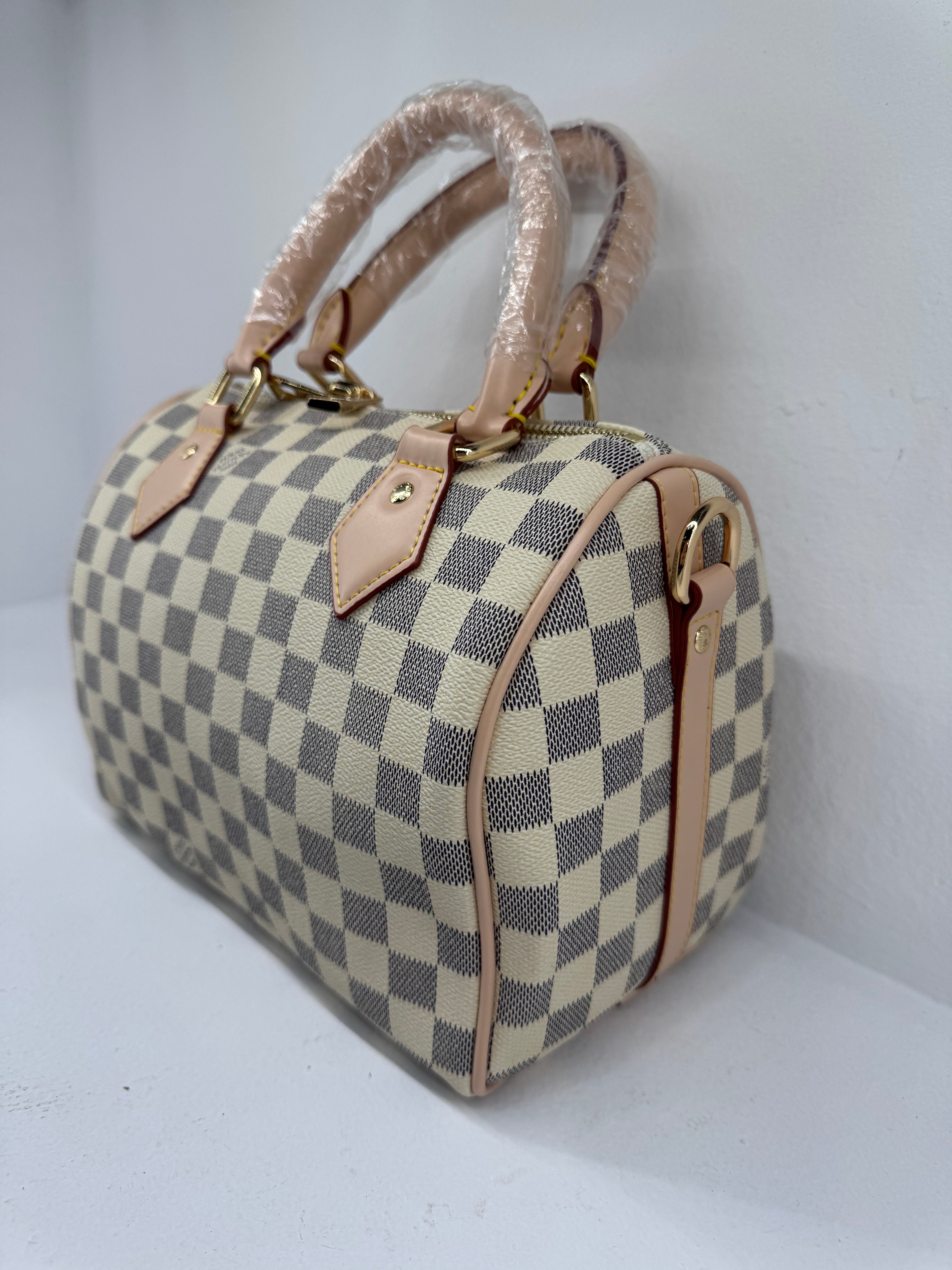 Louis Vuitton Speedy
